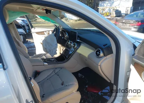 2019 Mercedes-Benz Glc 300 4Matic из США, поврежденный, VIN WDC0G4KB8KV165215